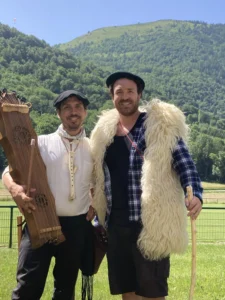 Animateurs en mode bergers des Pyrénnées